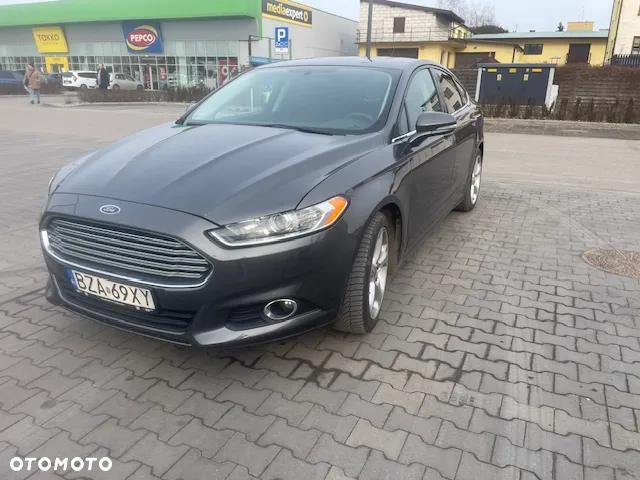 Ford Fusion - 3