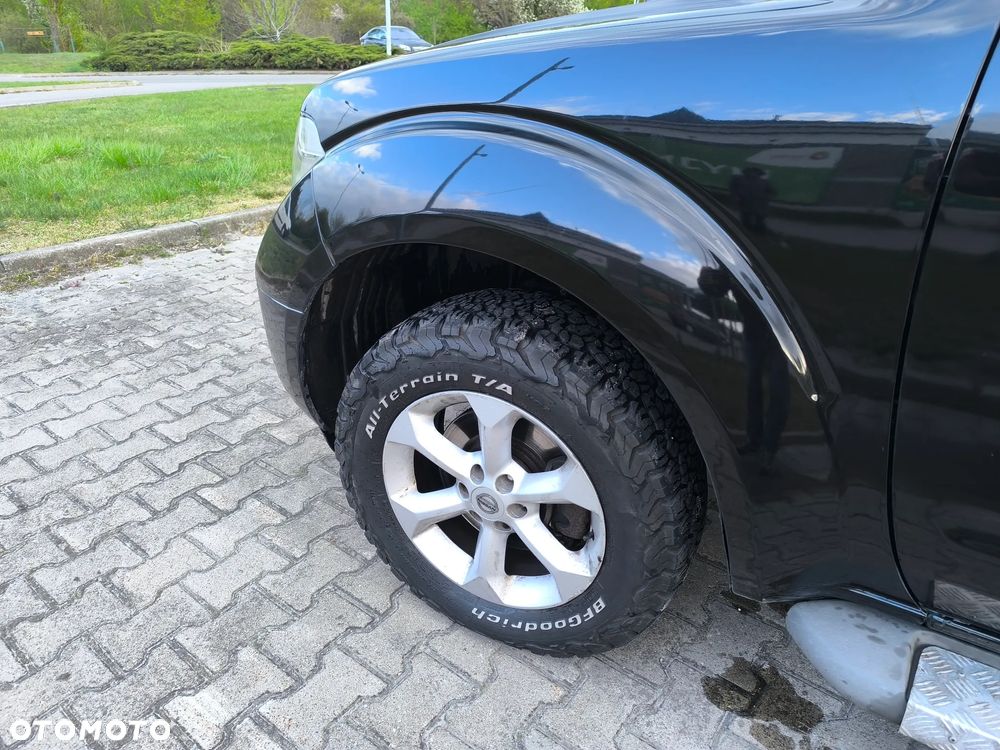 Nissan Pathfinder 2.5 D LE - 9