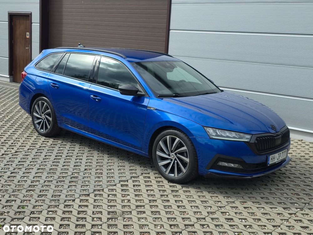 Skoda Octavia 2.0 TDI DSG Sportline - 16