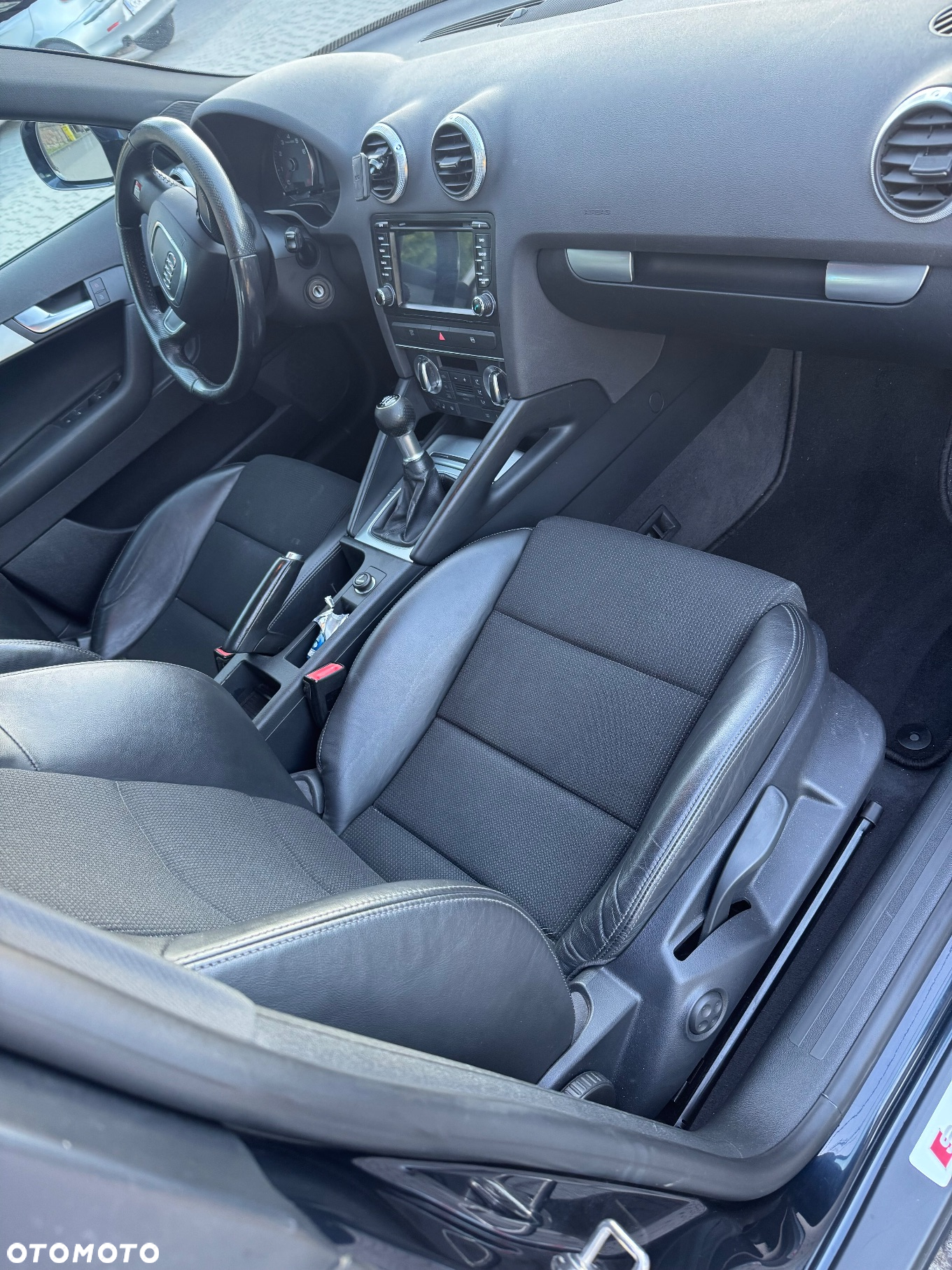 Audi A3 1.8 TFSI Sportback S line Sportpaket - 4