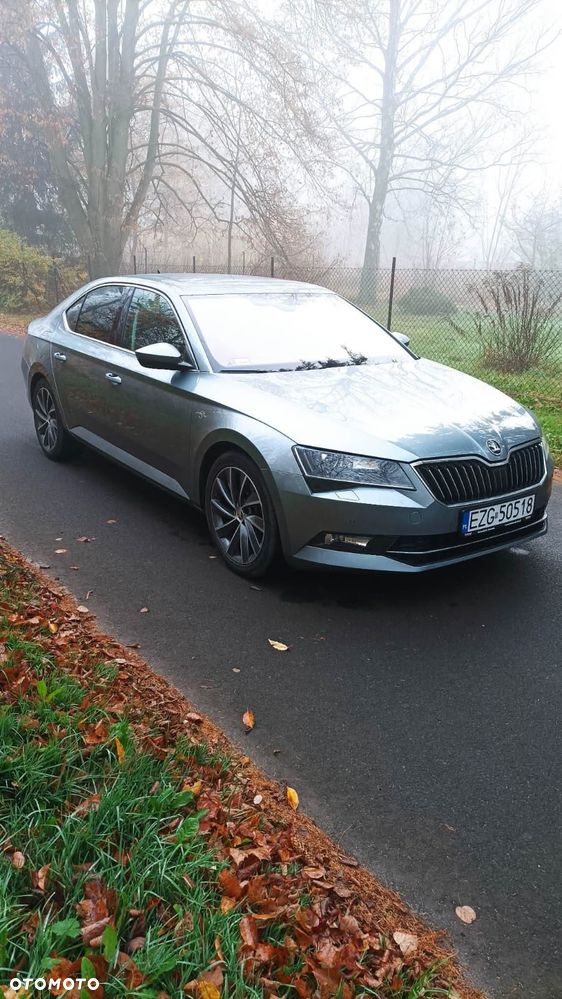 Skoda Superb 1.8 TSI L&K DSG - 2