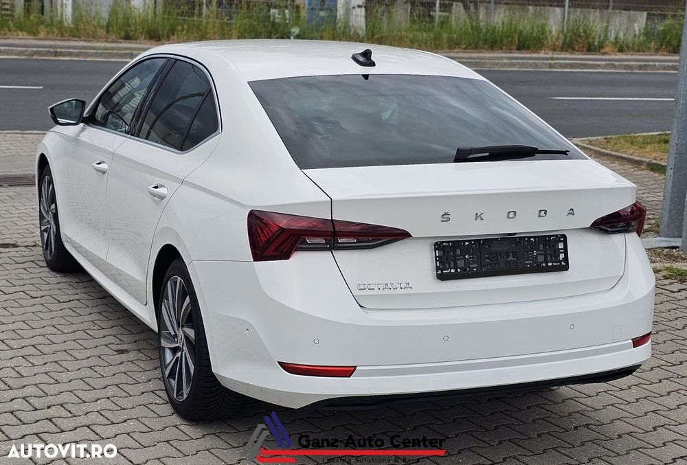 Skoda Octavia 2.0 TDI DSG Exclusive - 4