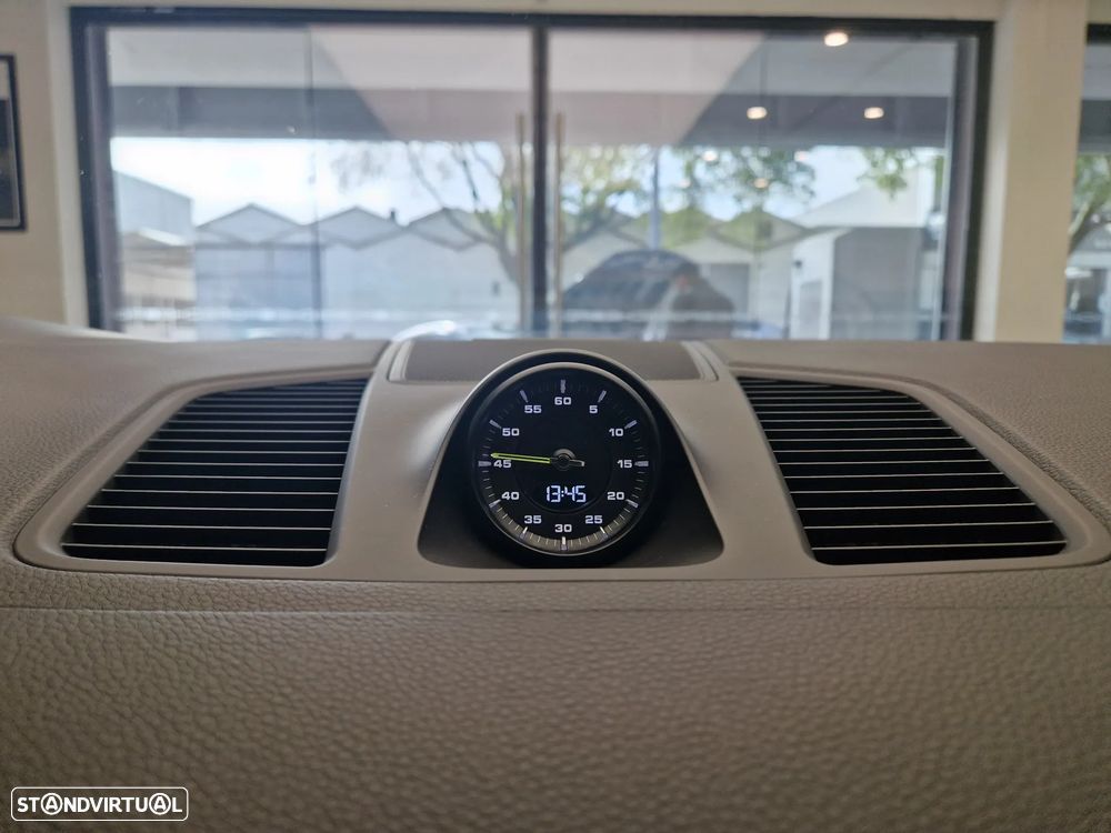 Porsche Cayenne E-Hybrid - 29