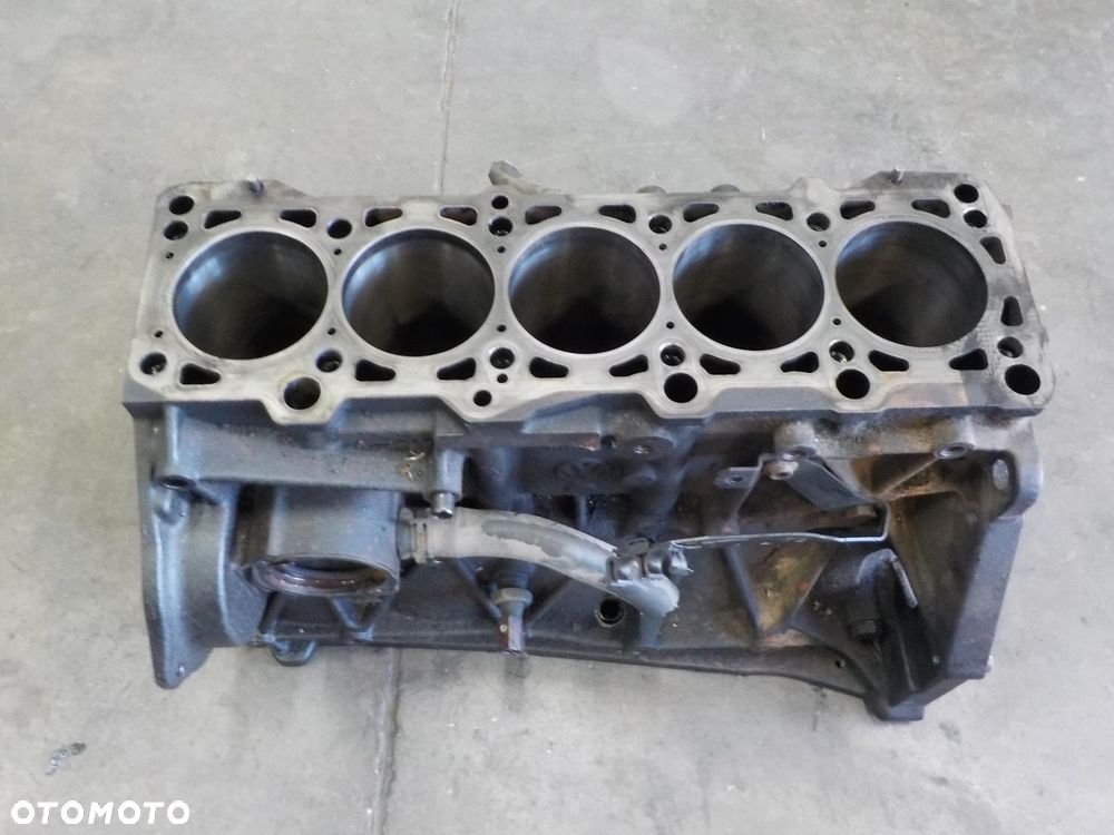 VW CRAFTER 2.5 TDI BJL BJM BJK CEC BLOK SILNIKA SILNIK - 2