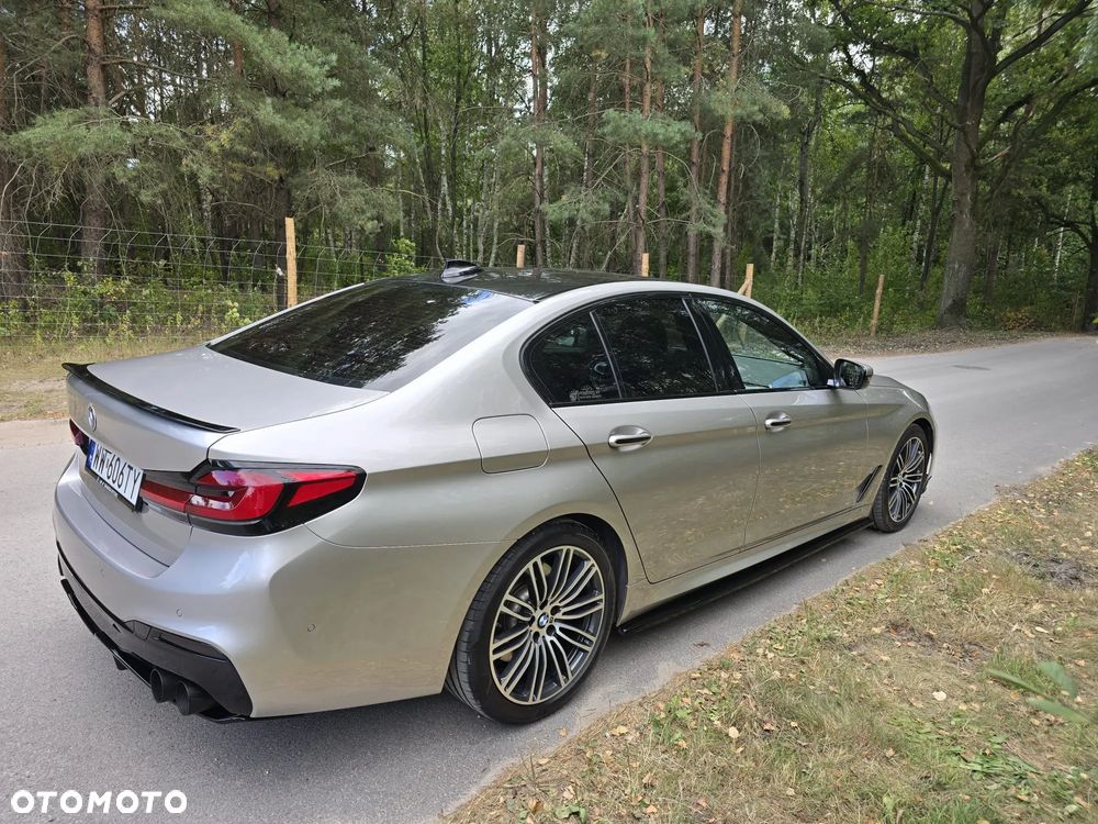 BMW Seria 5 540i M Sport sport - 2