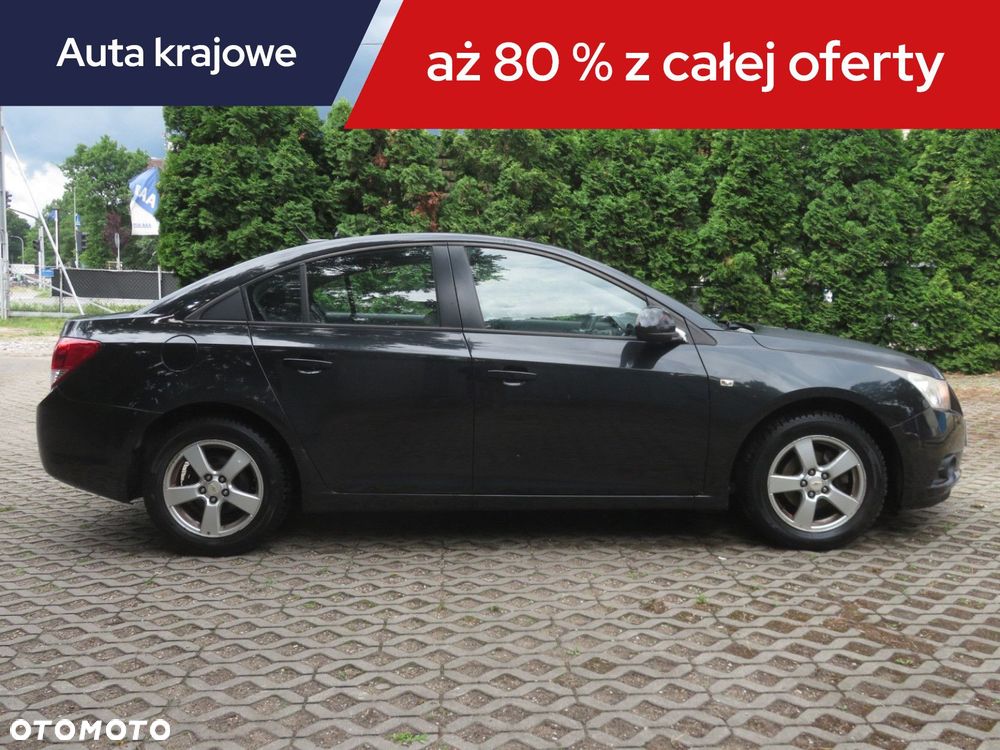Chevrolet Cruze - 8