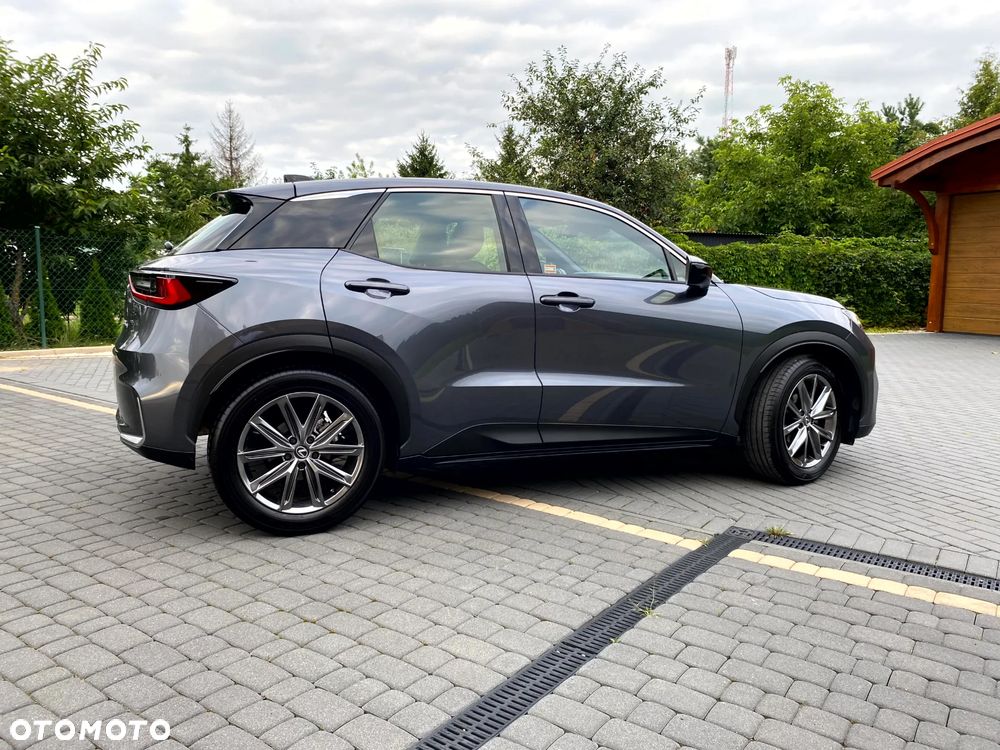 Lexus LBX 1.5 Hybrid Relax - 11