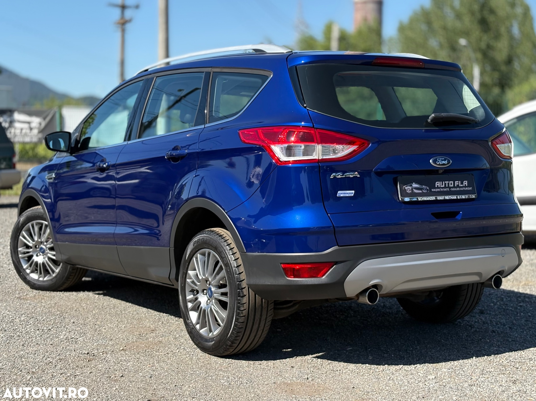 Ford Kuga 2.0 TDCi 4WD Powershift Individual - 4
