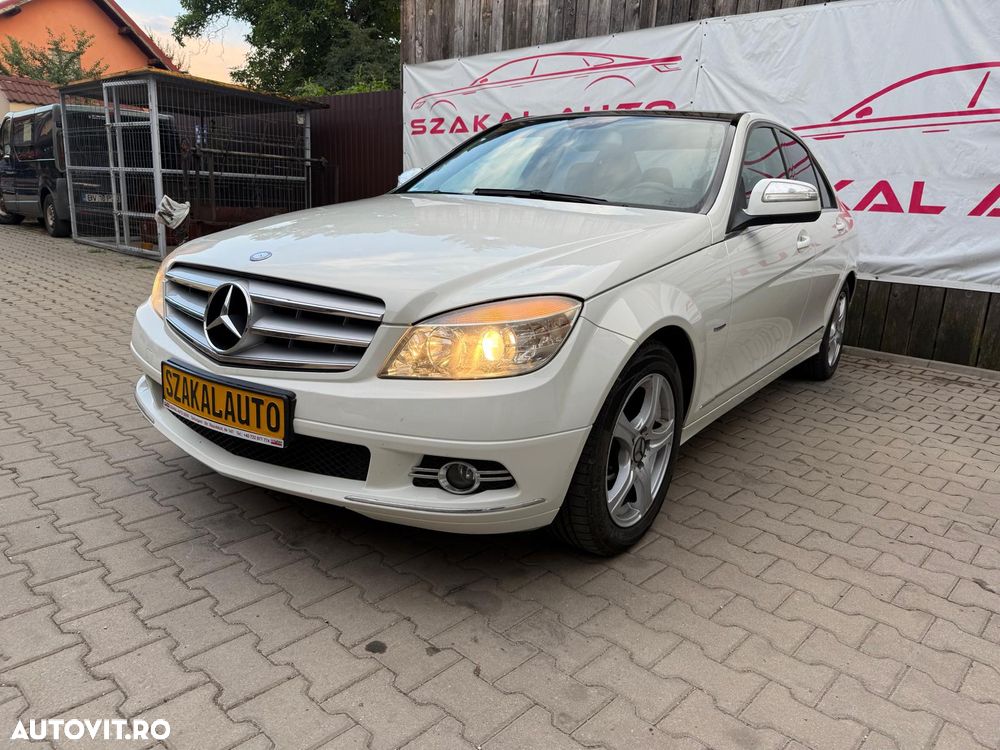 Mercedes-Benz C 200 Avantgarde Edition - 16