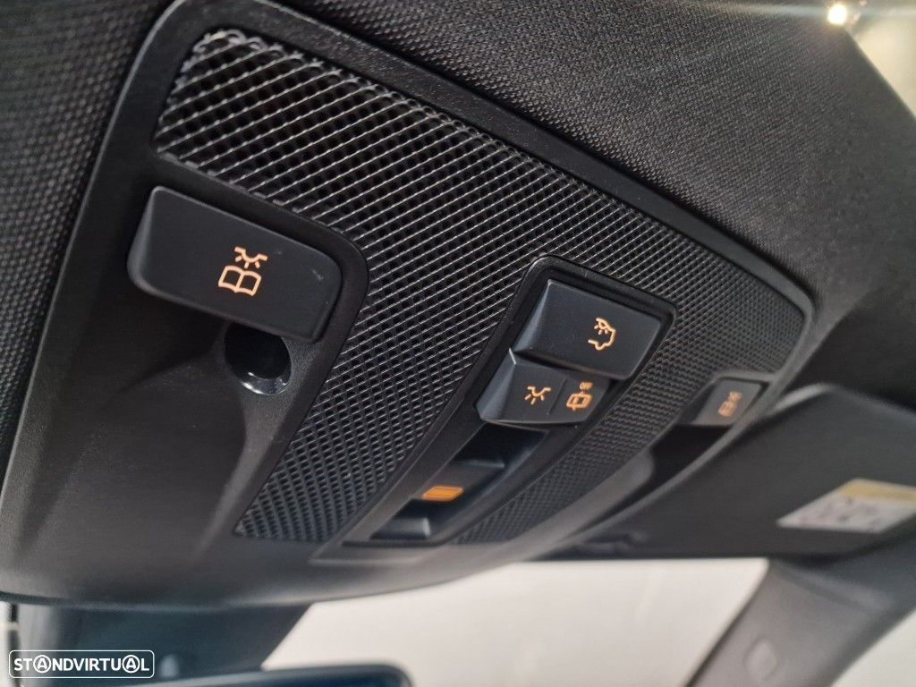 Mercedes-Benz A 200 d AMG Line - 36