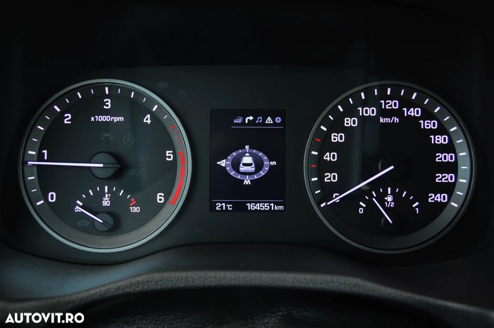 Hyundai Tucson blue 1.7 CRDi 2WD Style - 10
