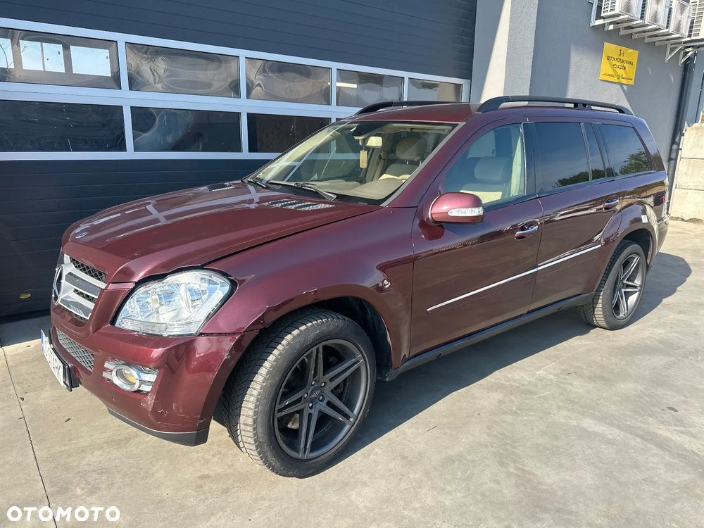 Mercedes-Benz GL - 5