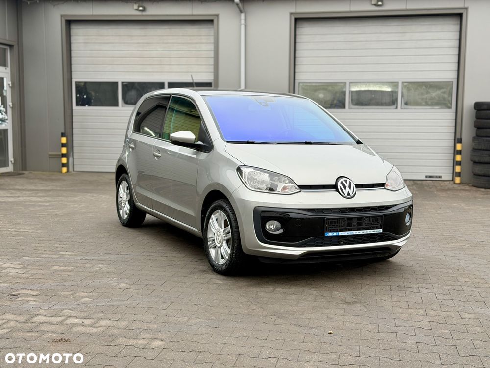 Volkswagen up! 1.0 street - 1