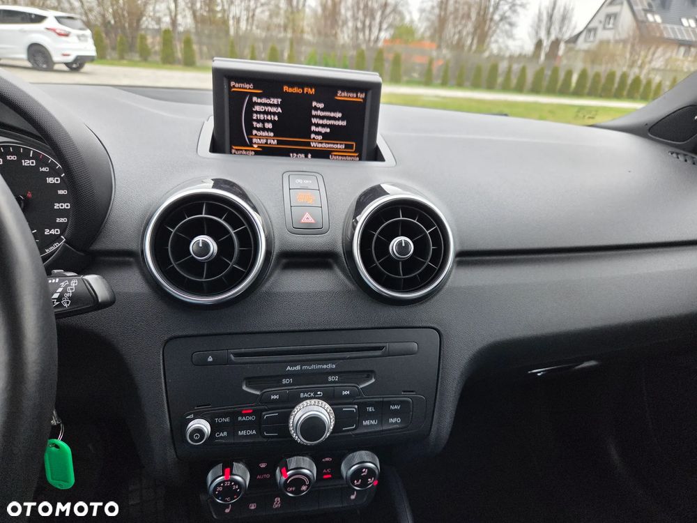 Audi A1 3-drzwiowe 1.2 TFSI S line edition m S line Sportpaket - 10