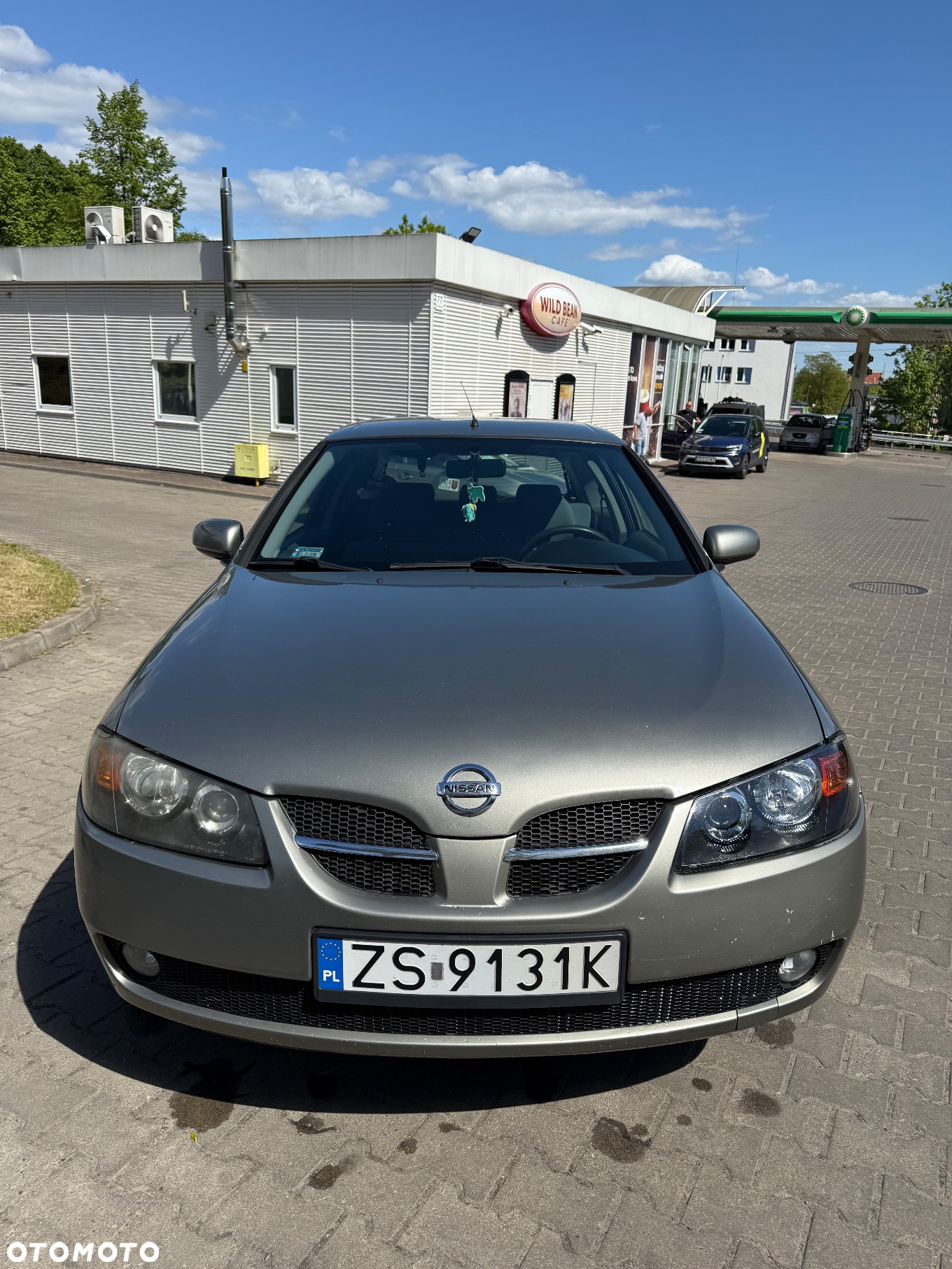 Nissan Almera II 1.5 Visia - 2