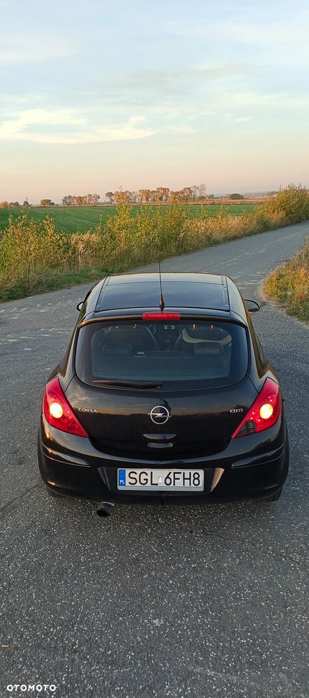 Opel Corsa 1.3 CDTI Cosmo - 4