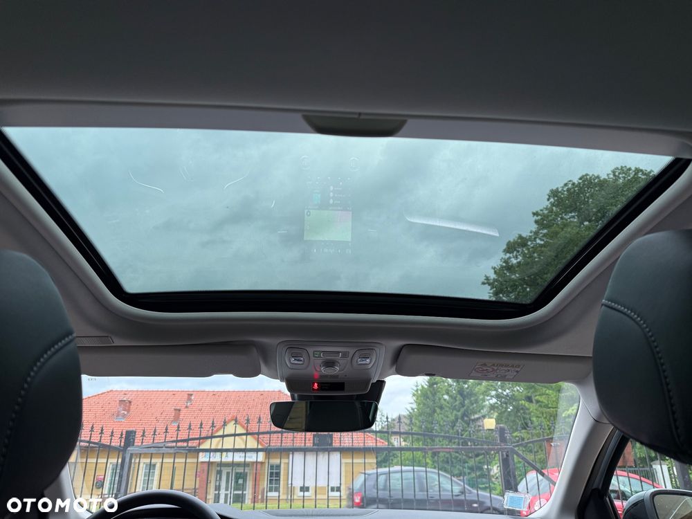Renault Megane TCe 140 GPF EDC INTENS - 21
