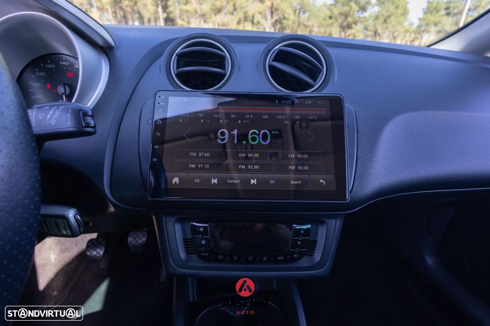 SEAT Ibiza 1.6 TDI 25 Anos DPF - 29