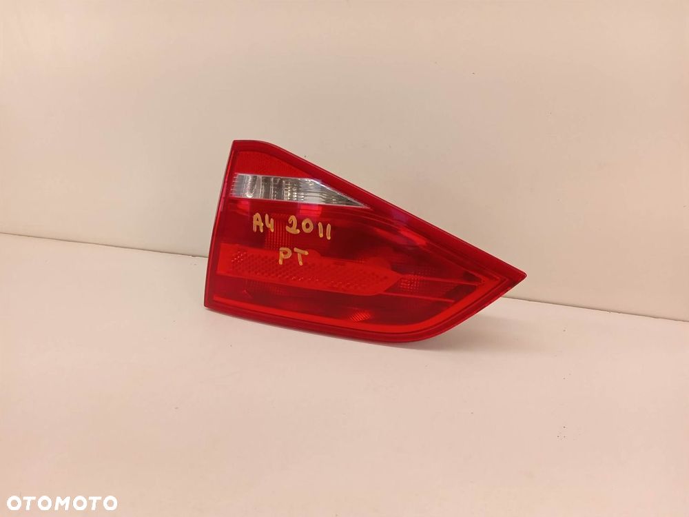 LAMPA PRAWA TYLNA TYŁ AUDI A4 B8 W KLAPĘ SEDAN - 2