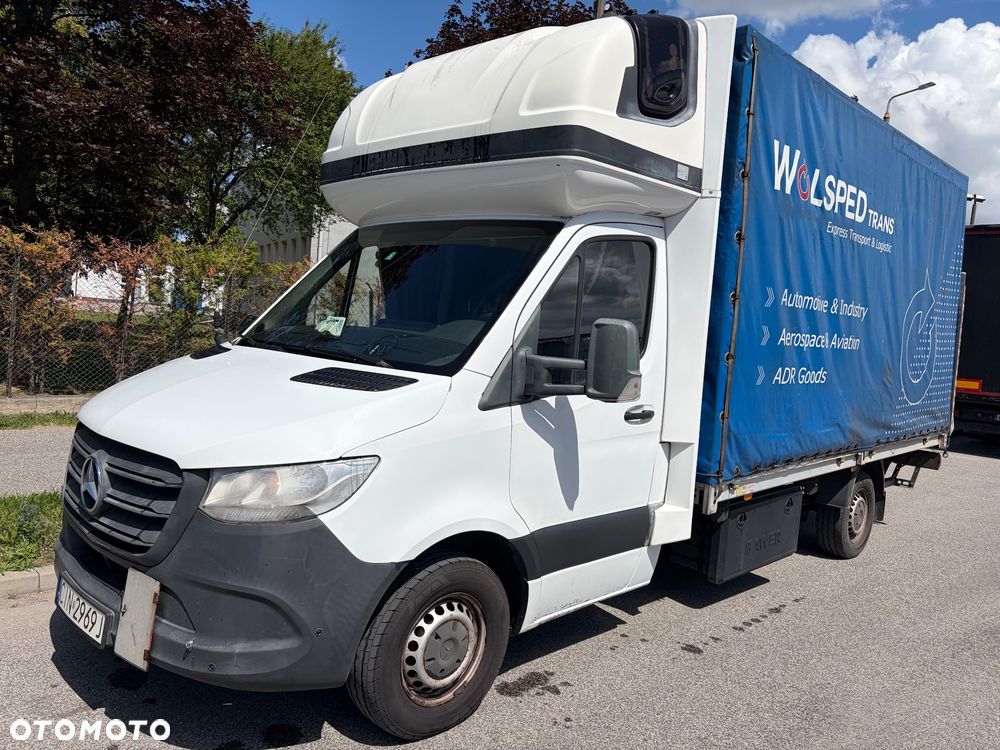 Mercedes-Benz Sprinter 907.235 - 1