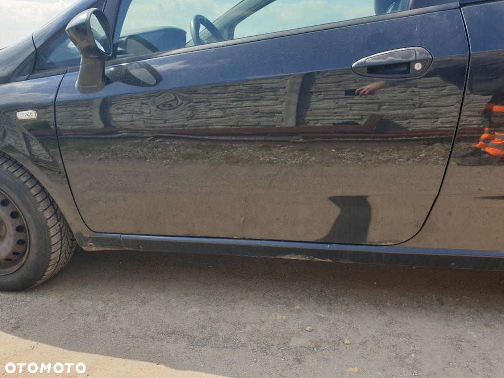 FIAT punto grande - silnik 1,4 -2005R - CAŁY NA CZĘŚCI - 11