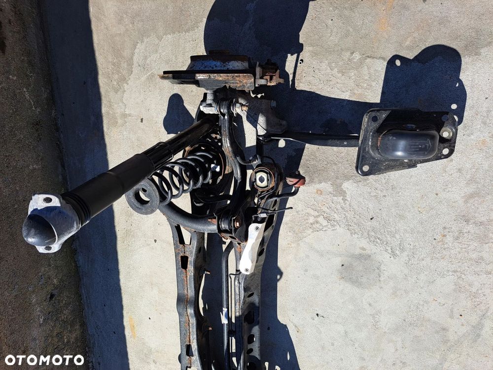 PASSAT B8 KOMBI BELKA KOMPLET ZAWIESZENIE TYŁ - 3