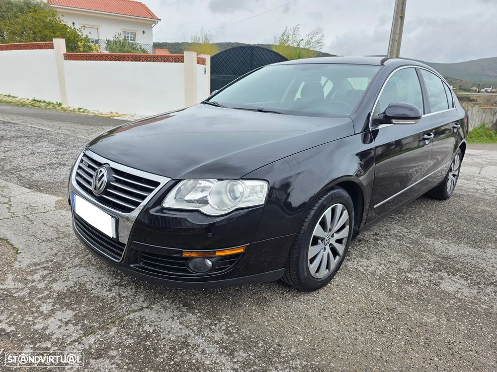 VW Passat 1.9 TDi Confortline - 1