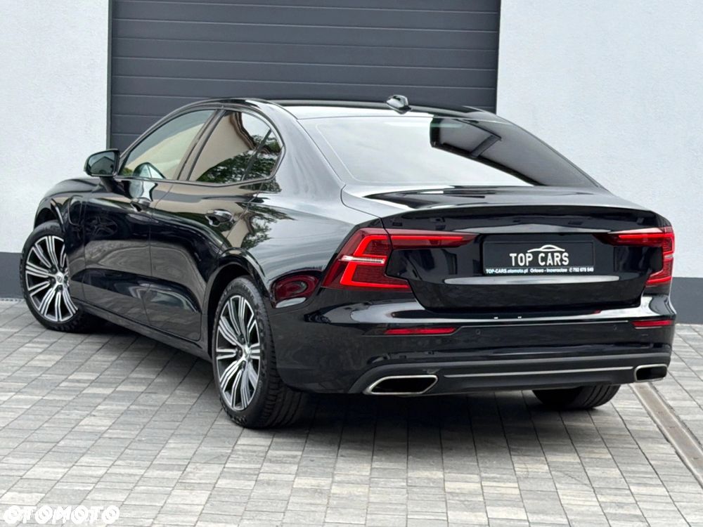 Volvo S60 T8 Twin Engine AWD Geartronic Inscription - 24