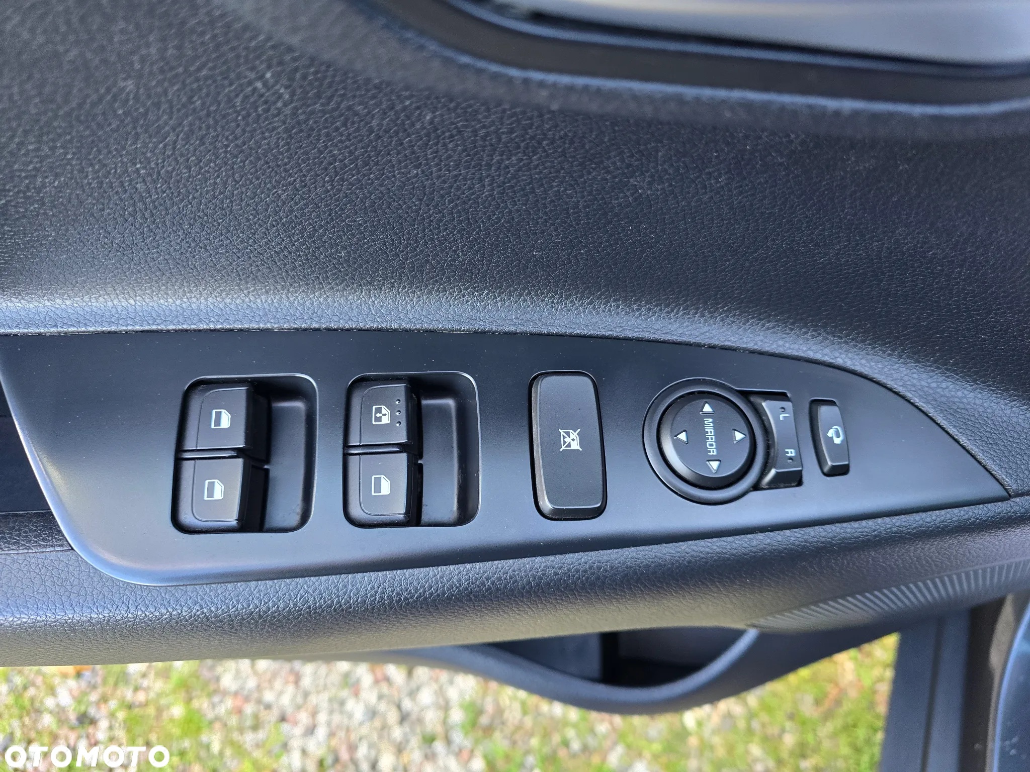 Kia Stonic 1.4 Spirit - 36