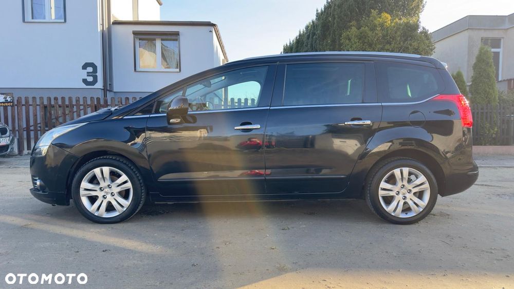 Peugeot 5008 HDI FAP 110 Allure - 13