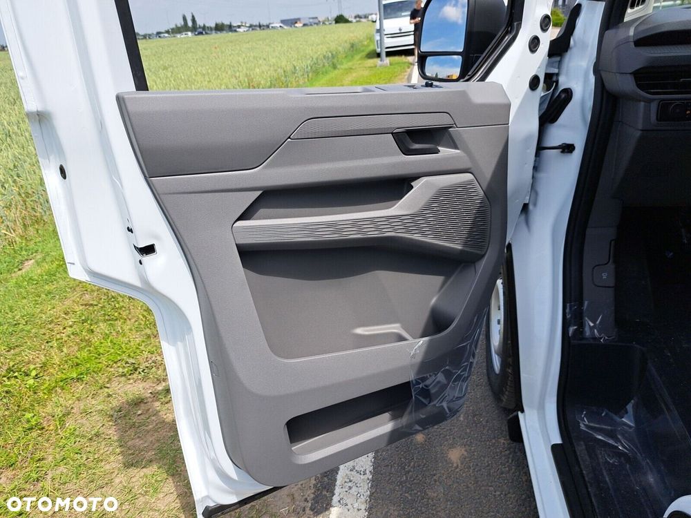 Volkswagen Transporter Transporter Furgon L2 2,0 TDI 150 KM automat - 11
