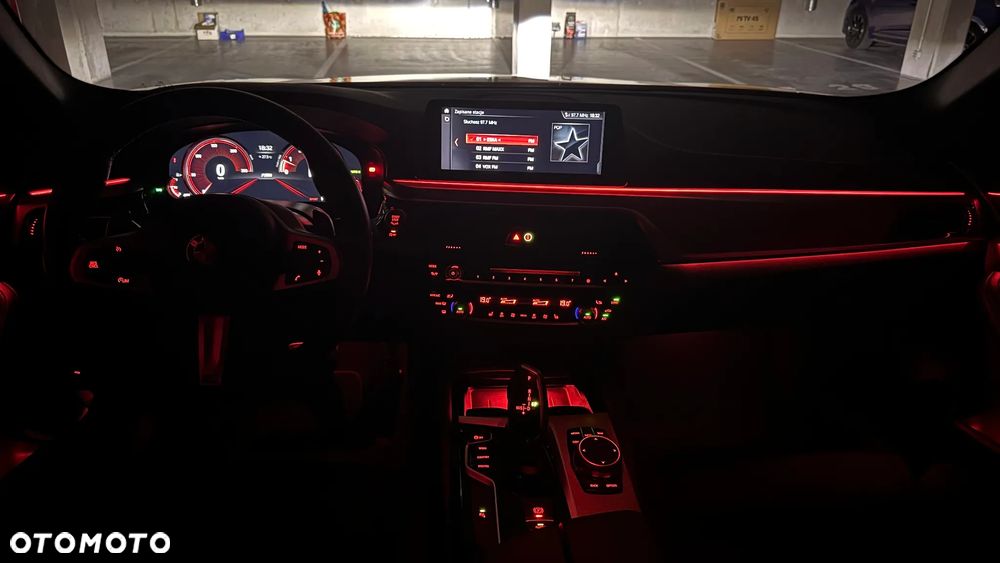 BMW Seria 5 530i xDrive M Sport sport - 38