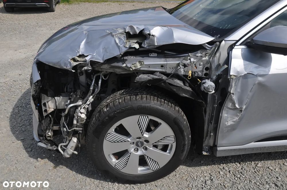 Mercedes-Benz EQA 250+ AMG Line - 12