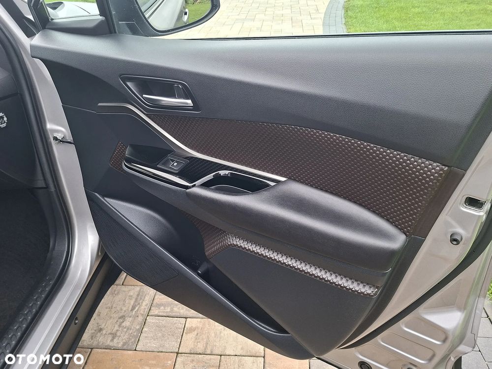 Toyota C-HR - 18