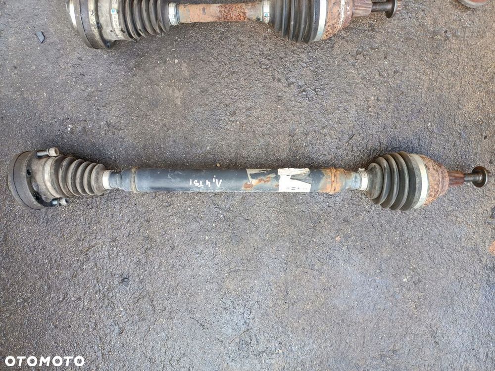 SHARAN 7N 1,4TSI PÓŁOŚ LEWA PRAWA 7N0407763 - 1