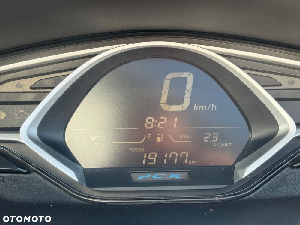 Honda PCX - 18