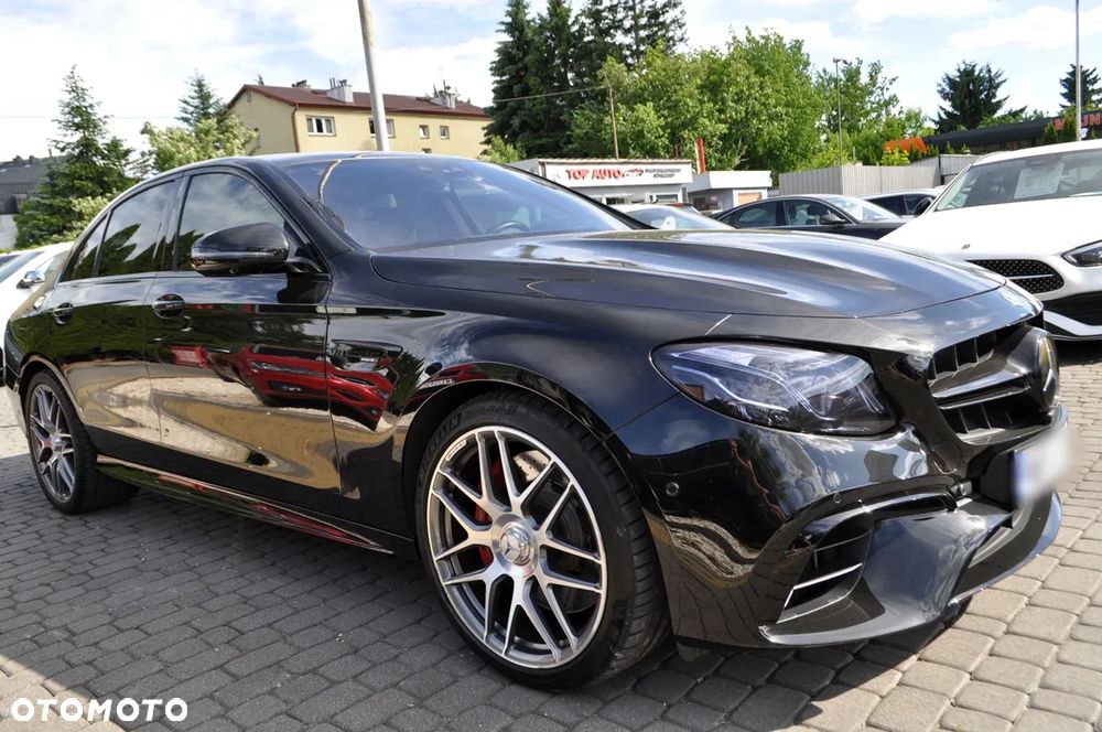 Mercedes-Benz Klasa E - 7