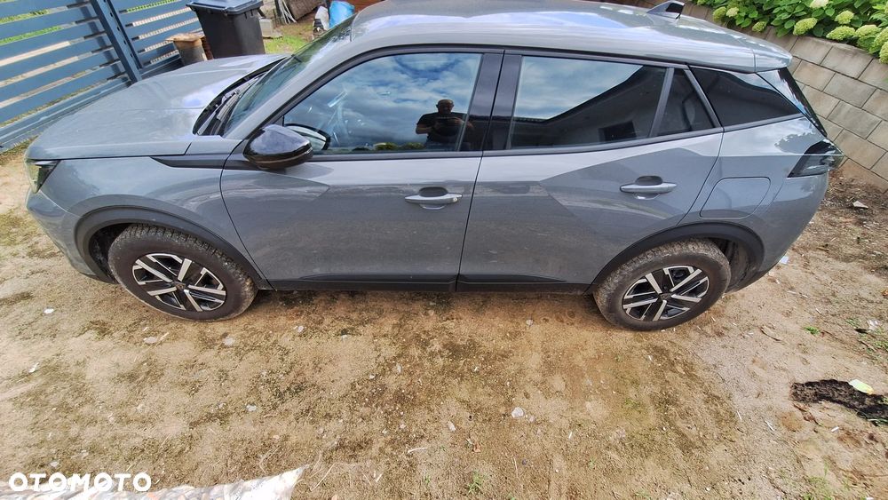 Peugeot 2008 PureTech mHEV Active e-DCS6 - 4