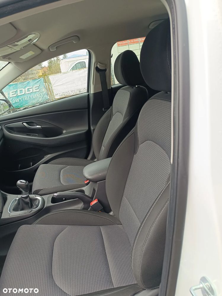 Hyundai i30 1.0 T-GDI Modern - 19