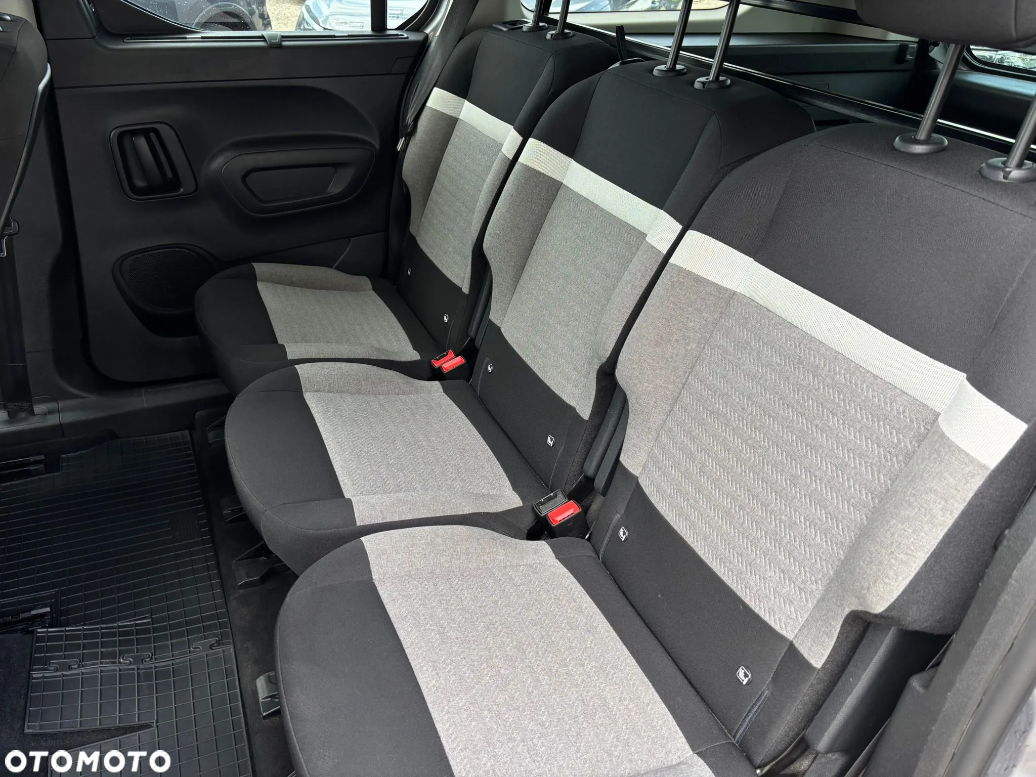 Citroën Berlingo XL 1.5 BlueHDI Shine S&S - 27