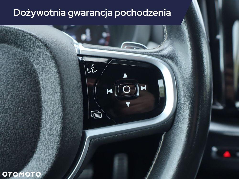 Volvo XC 60 - 21