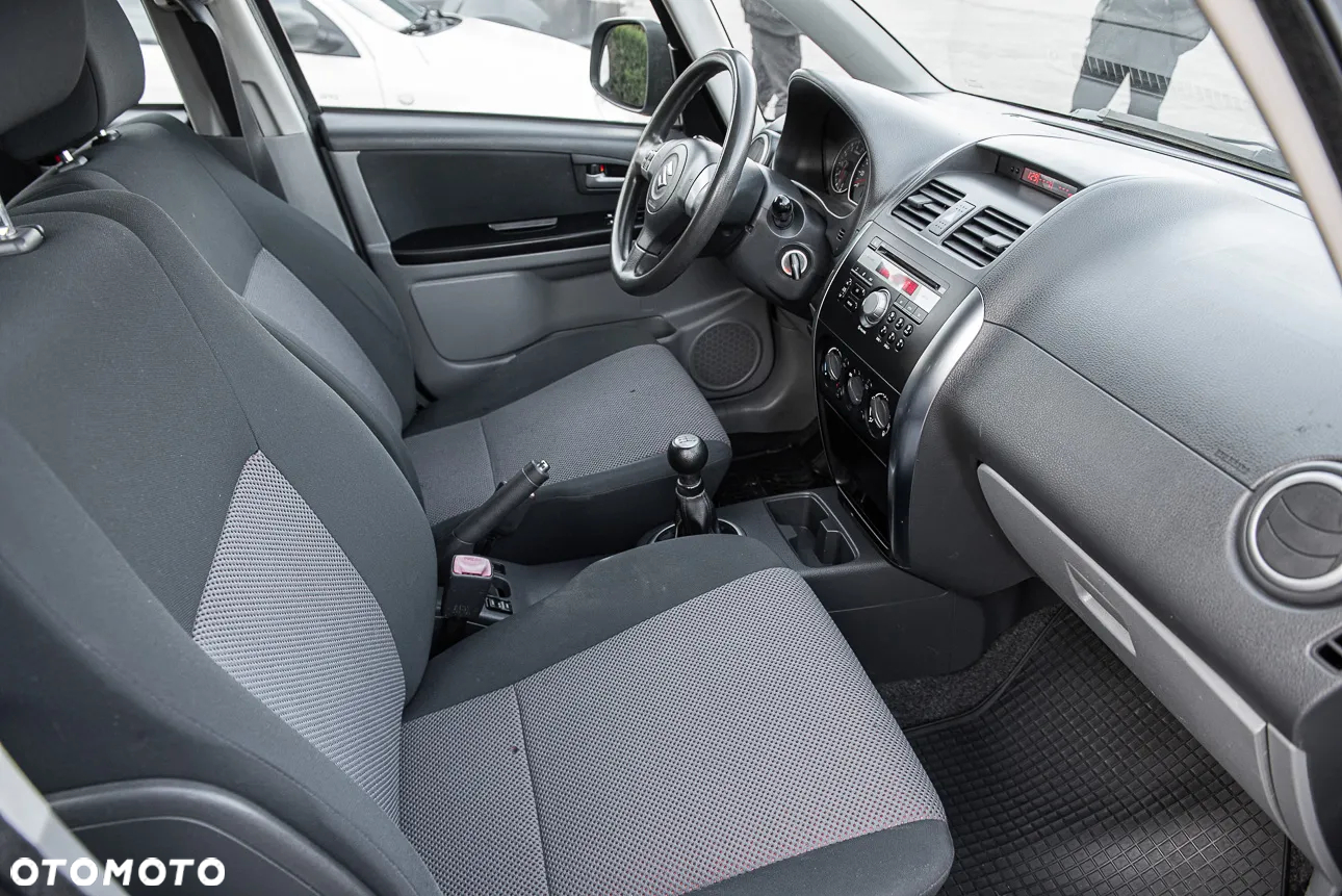 Suzuki SX4 1.6 GS / Premium 4WD - 21