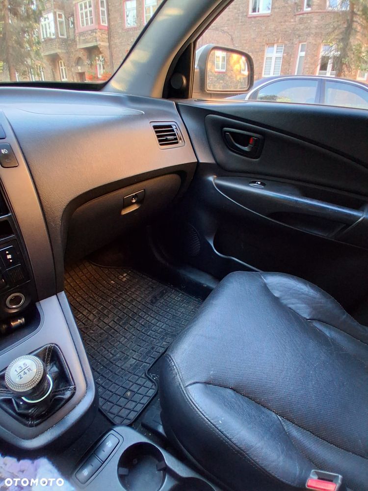 Hyundai Tucson - 16