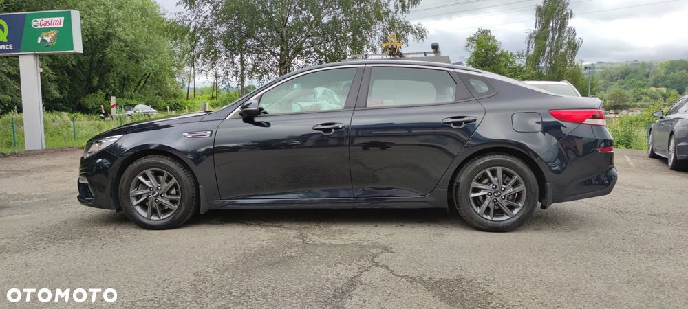 Kia Optima 2.0 M - 14