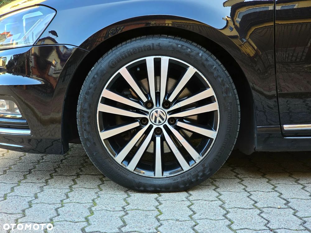 Volkswagen Passat 2.0 TDI Highline DSG - 10