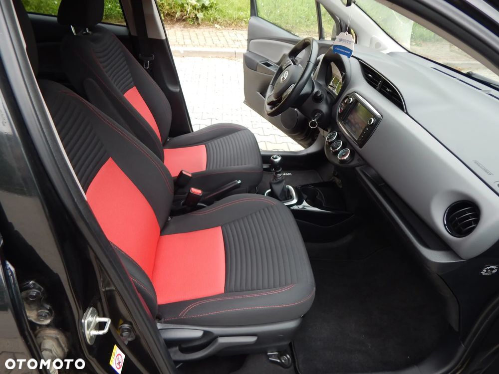 Toyota Yaris 1.33 Premium - 18