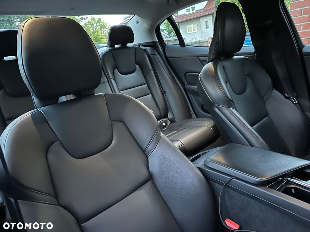 Volvo S60 - 14