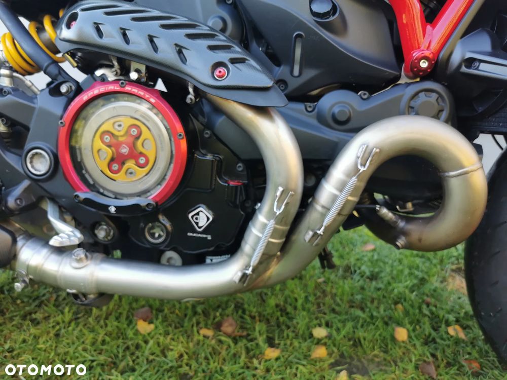Ducati Monster - 13