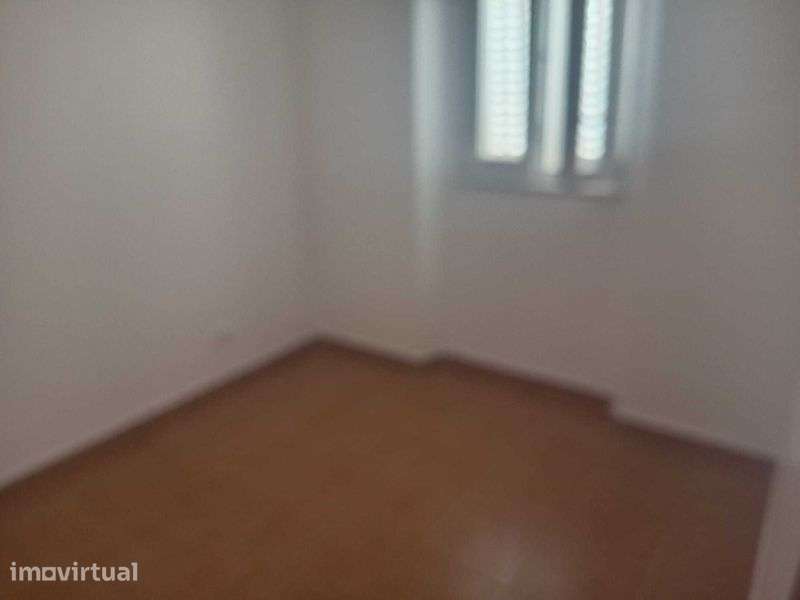 Moradia em Setúbal - T3 - Grande imagem: 5/12