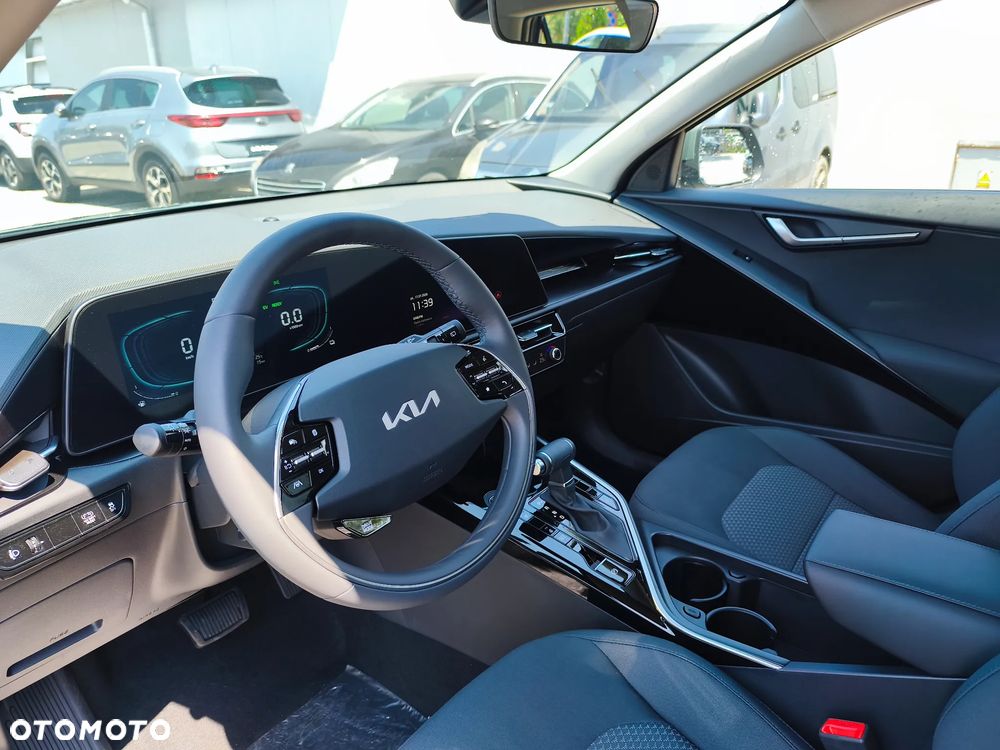 Kia Niro 1.6 GDI Hybrid M - 12